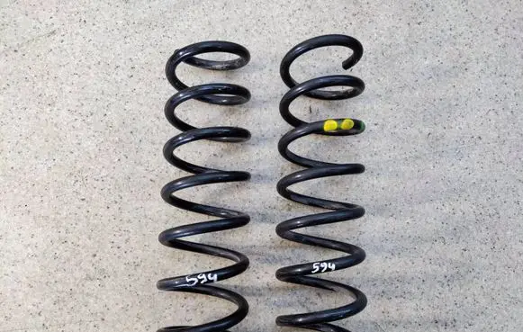 Renault Scenic IV - Grand scenic IV Rear coil spring