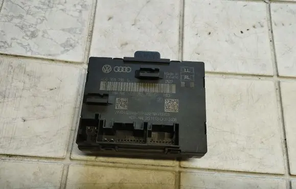 Audi A6 S6 C7 4G Door control unit/module 4G8959795J 4G8959795G
