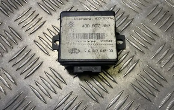 Audi A6 S6 C6 4F Light module LCM 4B0907357 260500 5LA00784500