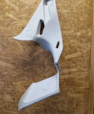 (C) pillar trim