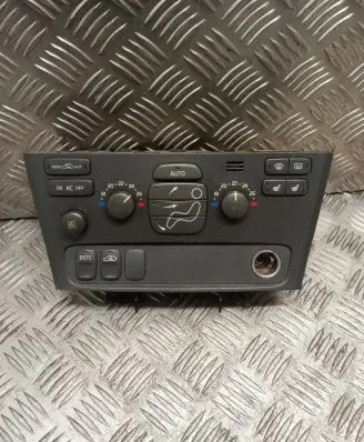 Volvo S60 Climate control unit 8651242