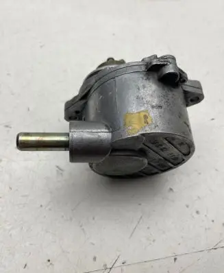 Mercedes-Benz S W220 Vacuum pump A6282300065