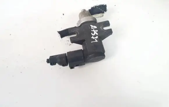 Audi A3 S3 8L Turbo solenoid valve 1j0906627 7.22903.25
