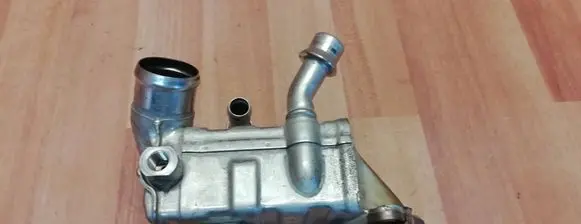 Opel Insignia B EGR valve cooler 55484809 YR00052880 1119800000000X