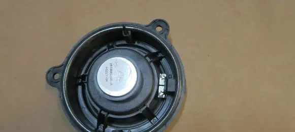 Renault Zoe Rear door speaker 281444522R