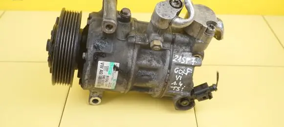 Volkswagen Golf VI Air conditioning (A/C) compressor (pump) 5N0820803 CAX