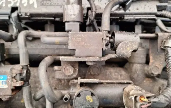 Honda FR-V Turbo solenoid valve