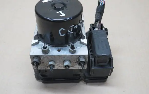 Ford Kuga II ABS Pump CV612C405AH A426G 10021209584