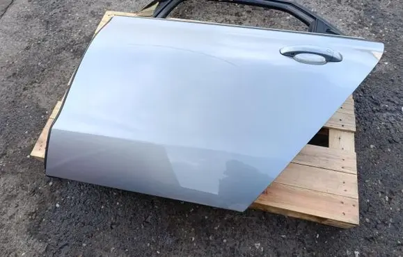 Audi A8 S8 D4 4H Rear door