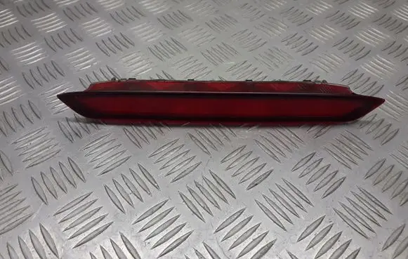 Toyota Corolla Verso E121 Third/center stoplight