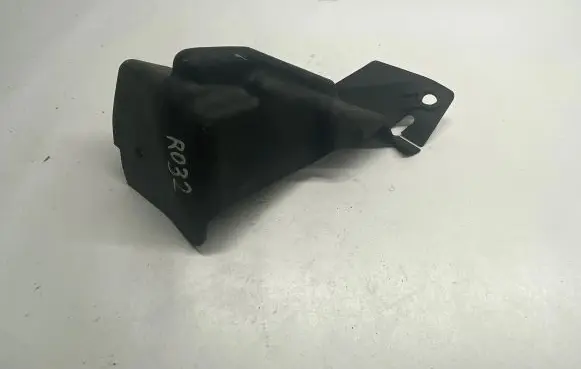 Chevrolet Camaro Intercooler air guide/duct channel 23507394