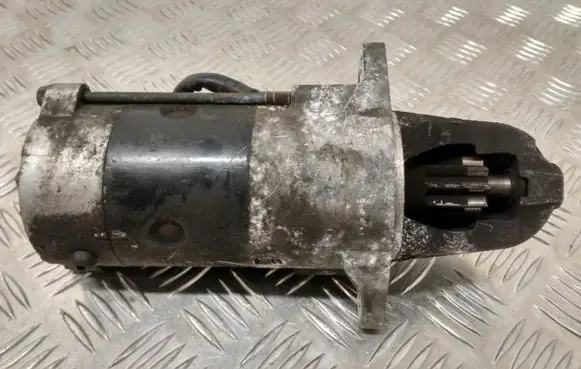 Subaru Outback Starter motor 23300AA620 M002T89071