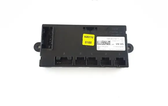 Skoda Enyaq iV Air conditioner control unit module 1EA907727T 1EA907727 5HB01436052