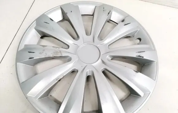 Opel Corsa C R15 wheel hub/cap/trim 