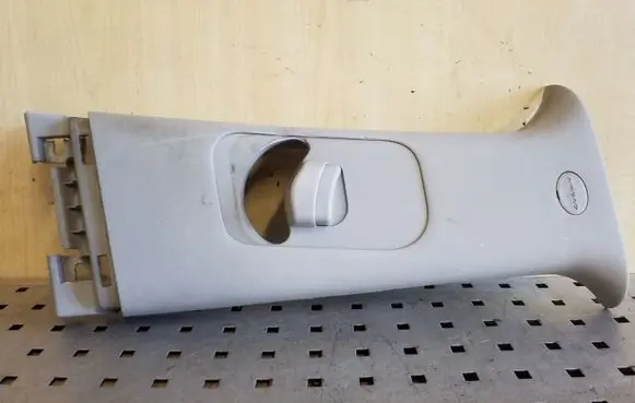 Hyundai ix35 (B) pillar trim (top) 858432Y000 858412Y100