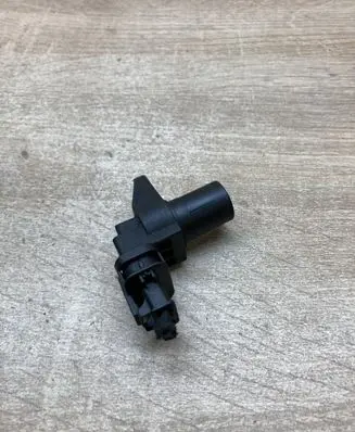 Mercedes-Benz ML W166 Camshaft position sensor A0051531328