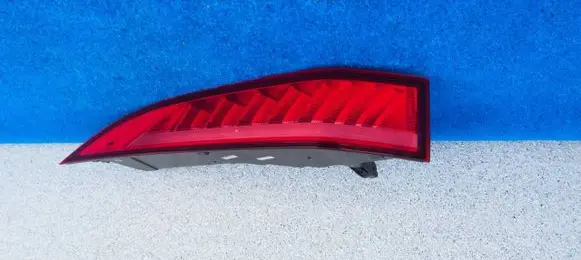 Jaguar F-Pace Rear/tail lights HK8313405AG
