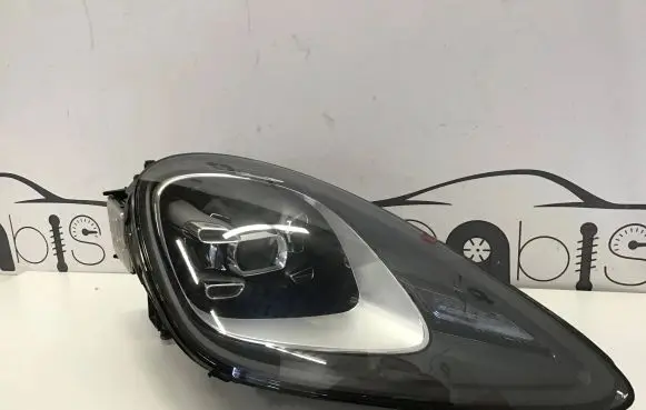 Porsche Cayenne (9Y0 9Y3) Headlight/headlamp 9Y0941034