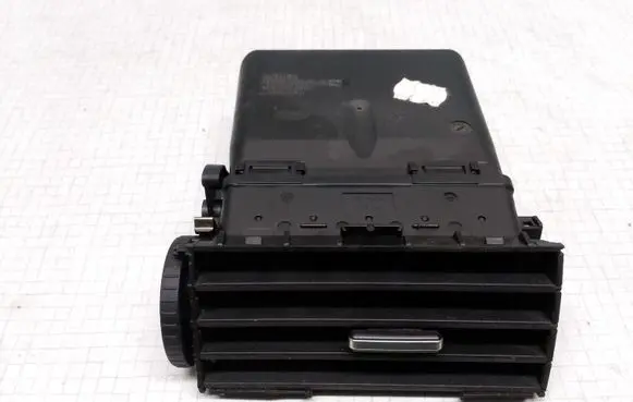 Ford Focus C-MAX Dash center air vent grill 3M51R014L21