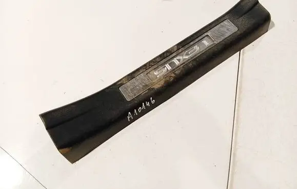 Lexus RX 300 Rear sill trim cover 6794048020