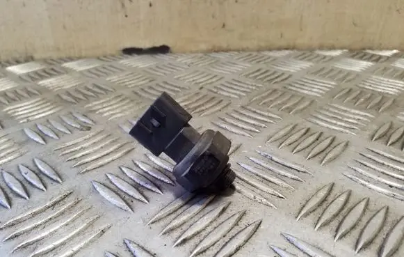 Toyota Corolla Verso AR10 Air conditioning (A/C) pressure sensor 4990007141