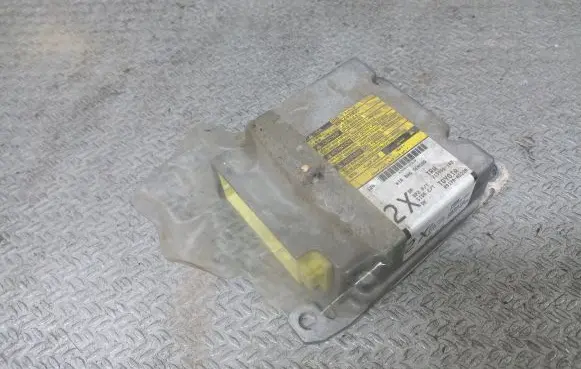 Toyota Avensis T250 Airbag control unit/module 215955102 8917005220