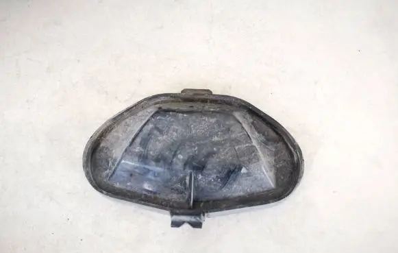 Opel Vectra C Headlight/headlamp dust cover 20a28586c