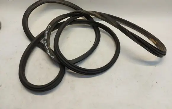 Ford Transit Custom II Front door rubber seal 