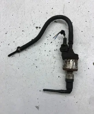 Audi A4 S4 B7 8E 8H Webasto auxiliary heater fuel pump 8e0963303