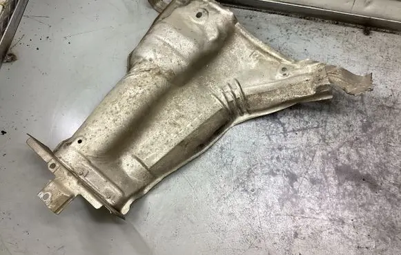 Subaru Forester SH Exhaust heat shield