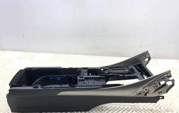 Lexus IS III XE30 Center console 