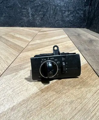 Mercedes-Benz E W211 Light switch 2115450304 04056041