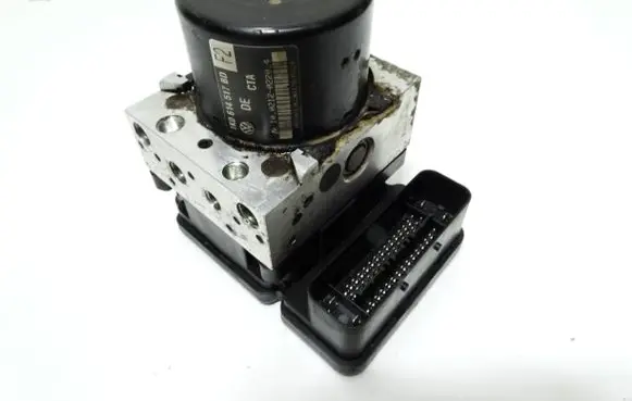 Volkswagen Golf VI ABS Pump 1K0907379AD 1K0614517BD 10061930651