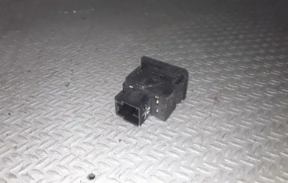 Nissan Terrano Seat heating switch 