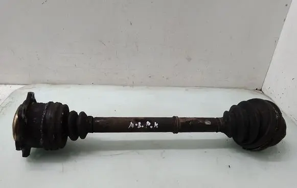 Audi A8 S8 D2 4D Front driveshaft 