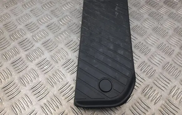 Audi Q7 4M Foot rest pad/dead pedal 4M1864777A