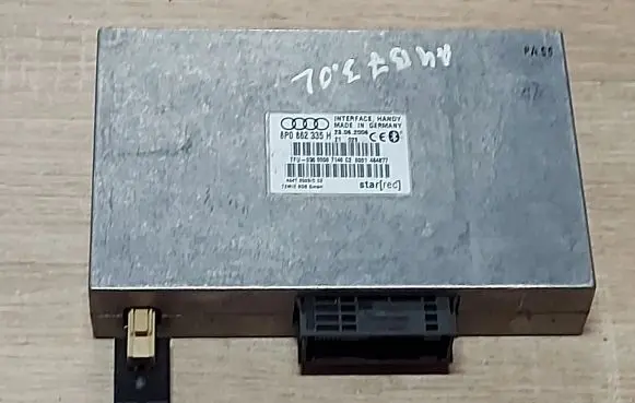 Audi A4 S4 B7 8E 8H Bluetooth control unit module 8P0862335H