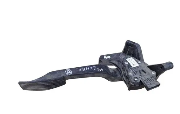 Opel Combo C Accelerator throttle pedal 9129423