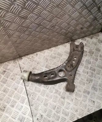 Volkswagen Touran II Front control arm