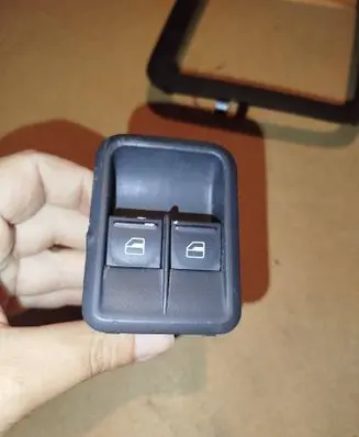 Skoda Roomster (5J) Electric window control switch 5J0867171A 1Z0959858