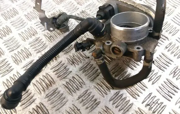 Opel Vectra C Electric throttle body valve 55562380