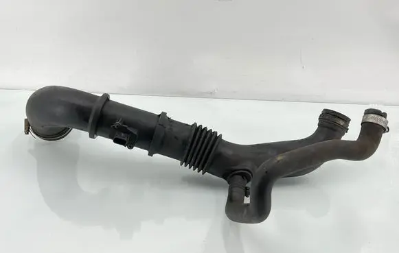 Peugeot Boxer Turbo air intake inlet pipe/hose 1349909080