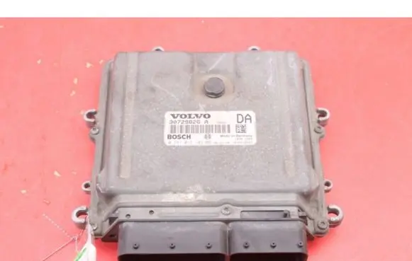 Volvo V70 Engine control unit/module ECU 30729826A