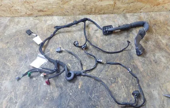 Mercedes-Benz GL X166 Rear door wiring loom 4079213 C45562100 03242017