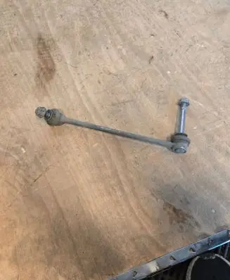 BMW 3 G20 G21 Rear anti-roll bar/stabilizer link 252151