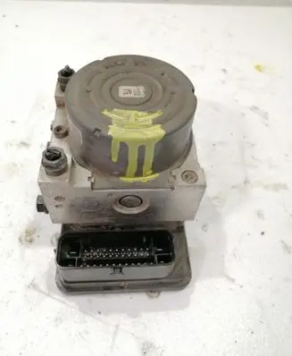 Skoda Octavia Mk3 (5E) ABS Pump 5Q0614517Q 5Q0907379R