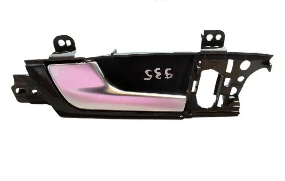 Audi A3 S3 A3 Sportback 8P Front door interior handle 8P4837019D
