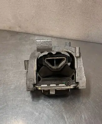Audi A3 S3 8V Engine mount vacuum valve 5Q0199262CS