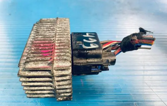 Opel Zafira A Glow plug pre-heat relay 55353011 51299014A