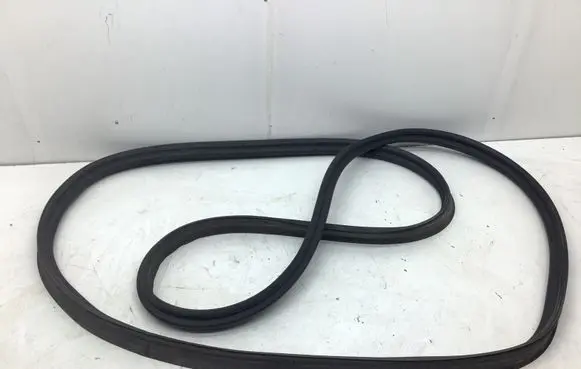 Mercedes-Benz B W246 W242 Trunk rubber seal (body)